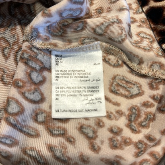 Animal print sleeveless blouse, M - Picture 10 of 11